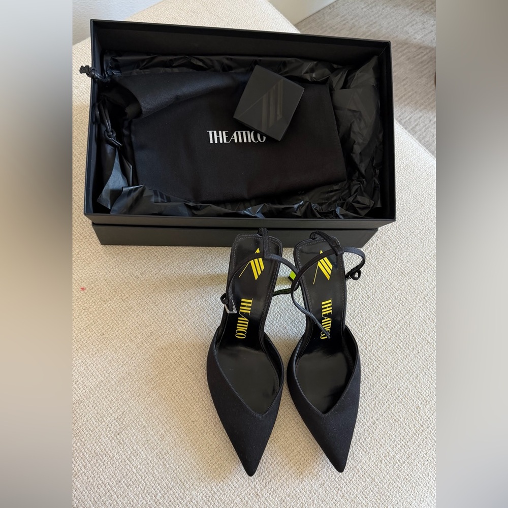 The Attico Black Pointed Heels - Picture 2 of 8